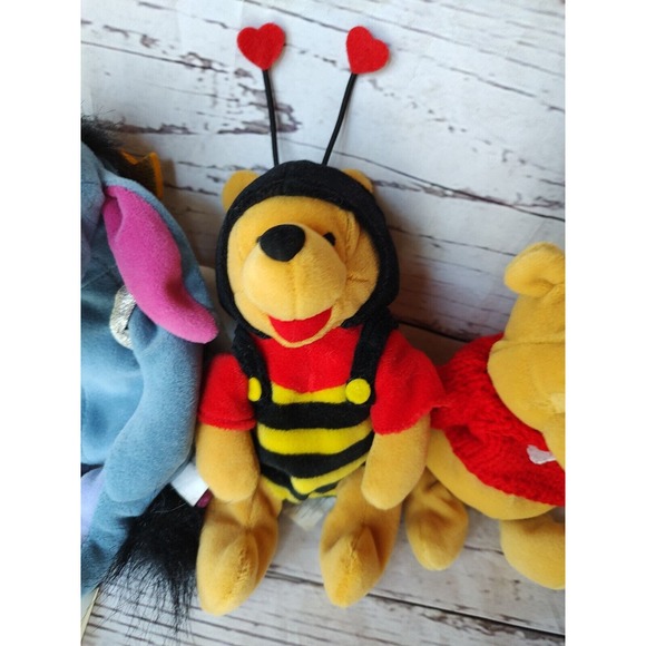 Disney Winnie The Pooh Plush Beanies Lot of 3 Valentine Love Pooh Eeyore Cupid - Picture 3 of 10